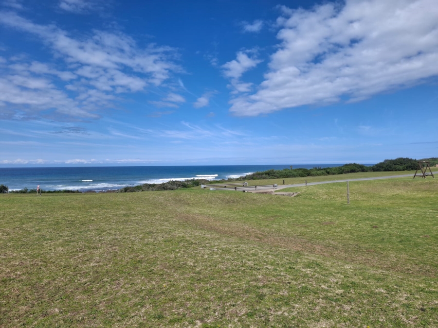3 Bedroom Property for Sale in Winterstrand Eastern Cape